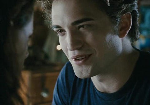 robert-pattinson-edward-bella-kiss-1.jpg